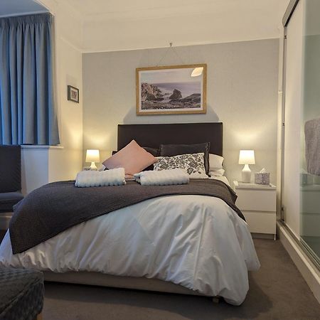 En-Suite Nook Near Forest & Sea, Great Value With Fridge, Microwave And Tv Lymington Eksteriør bilde