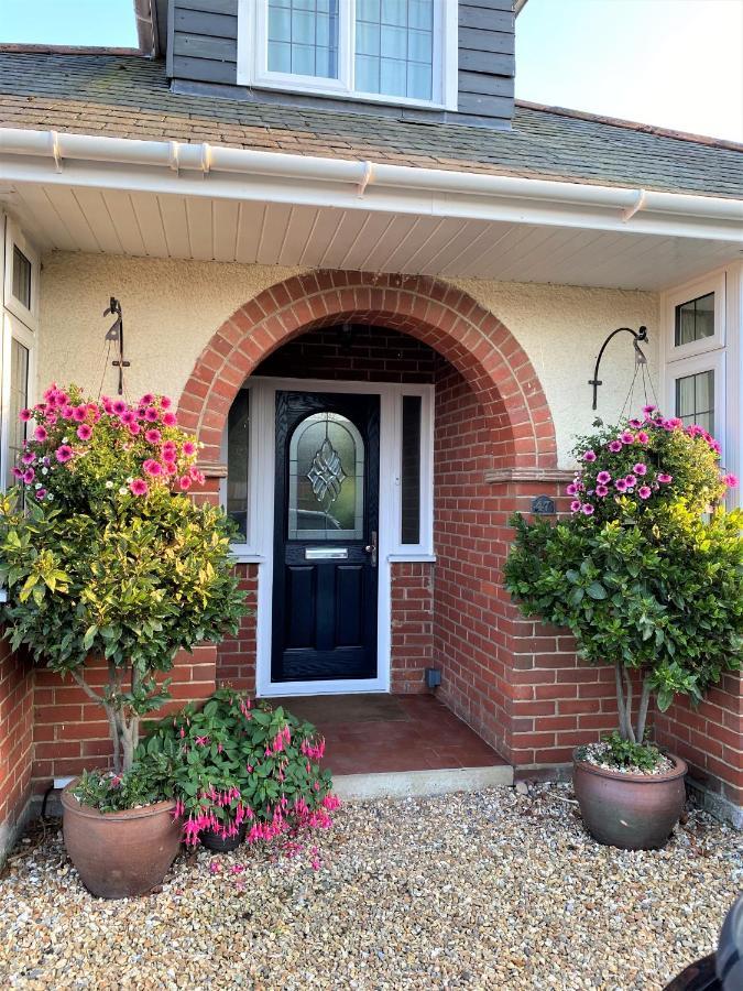 En-Suite Nook Near Forest & Sea, Super Value With Fridge, Microwave And Tv Lymington Eksteriør bilde