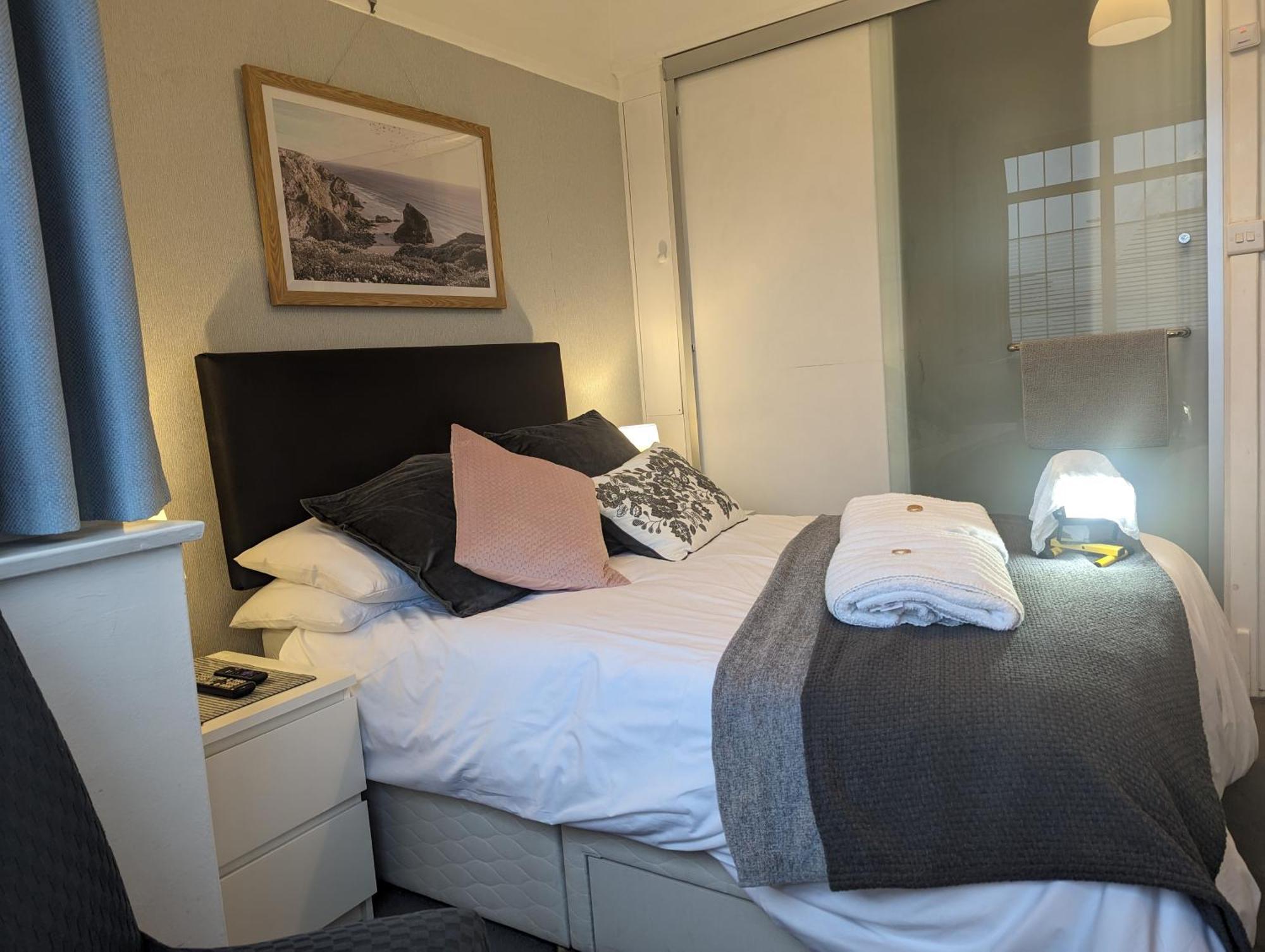 En-Suite Nook Near Forest & Sea, Super Value With Fridge, Microwave And Tv Lymington Eksteriør bilde